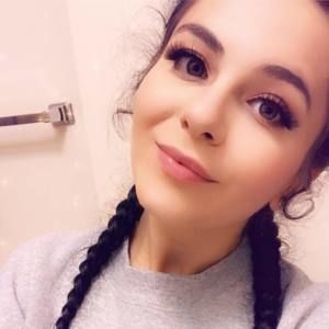 Meet your Posher, Ilda